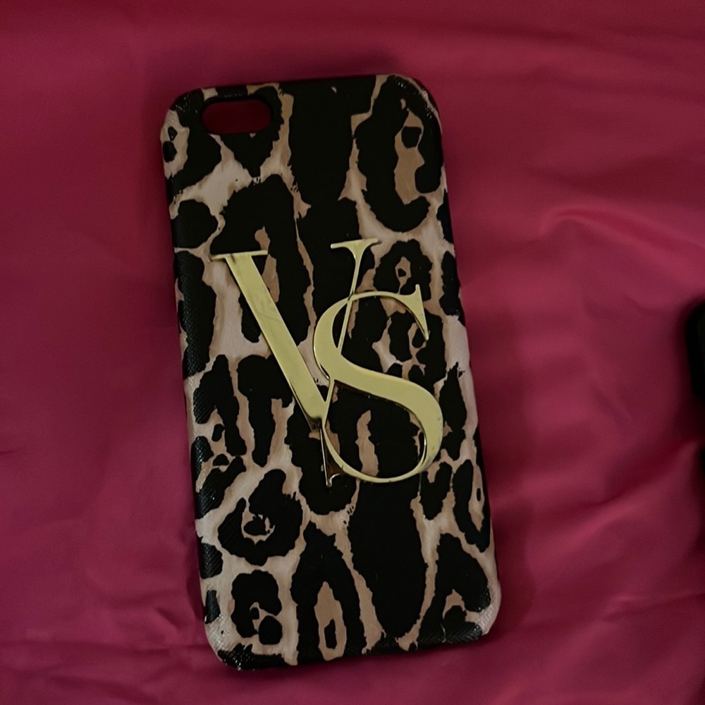 Victoria Secret iPhone 6 case